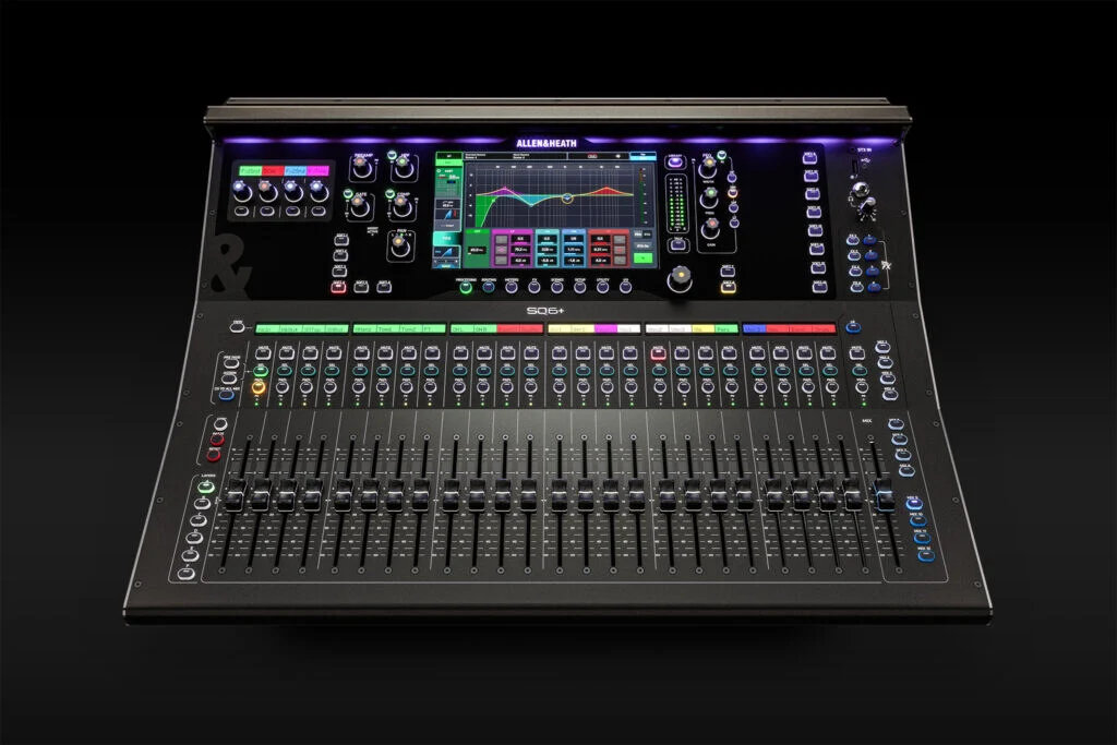 Цифровой микшерный пульт Allen & Heath SQ6+